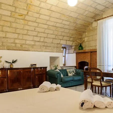 Franca * Bari